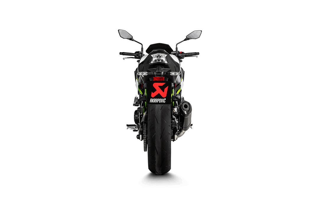 Escape Akrapovic Slip-On Line (Carbono) para Kawasaki Z900 a partir del año modelo 2017-