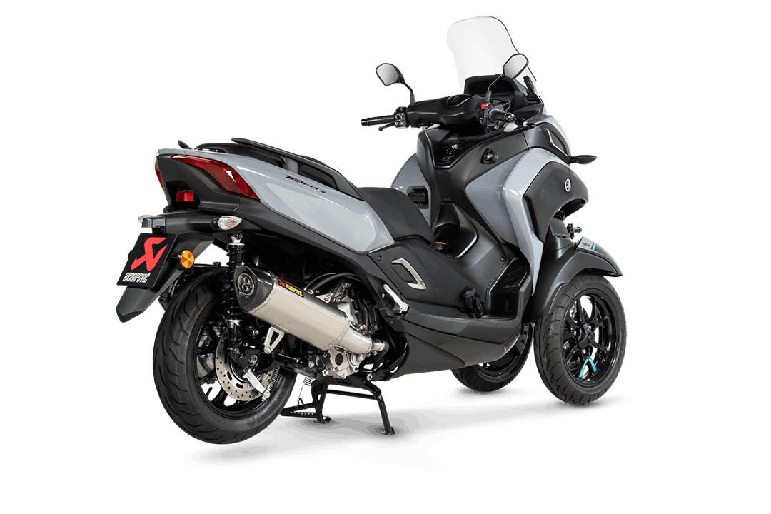 Escape Akrapovic Slip-On Line (SS) para Yamaha Tricity 300 y X-MAX 300 año del modelo 2018- 2021-