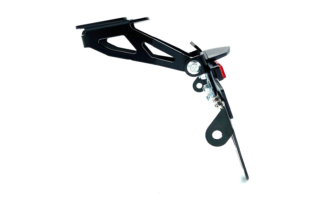 Soporte de matrícula alpha Technik para Yamaha R7 a partir del año modelo 2022-, Tipo RM39 / RM40