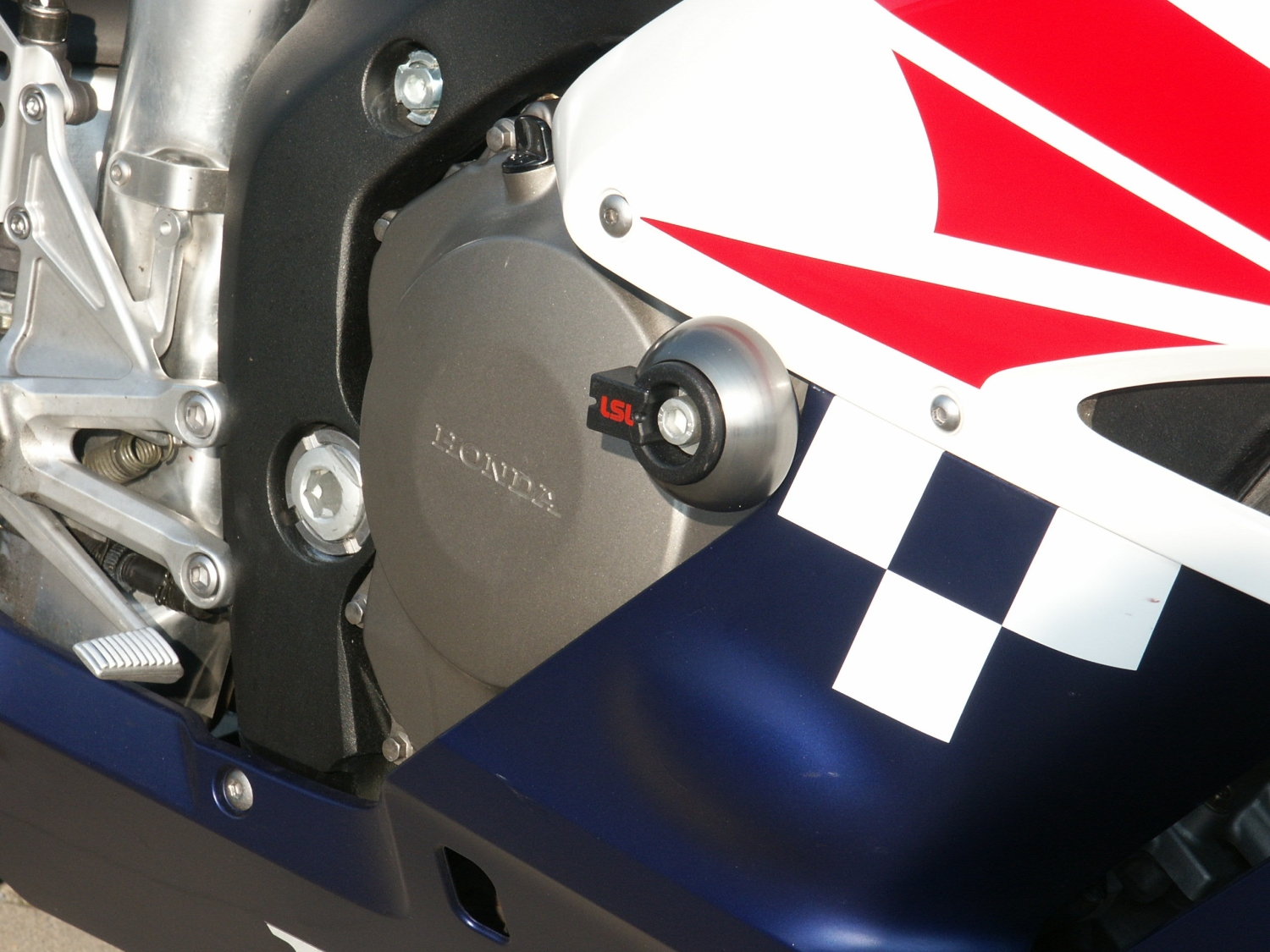 Kit de montaje de protectores anticaída LSL para Honda CBR1000RR, 2004-2005