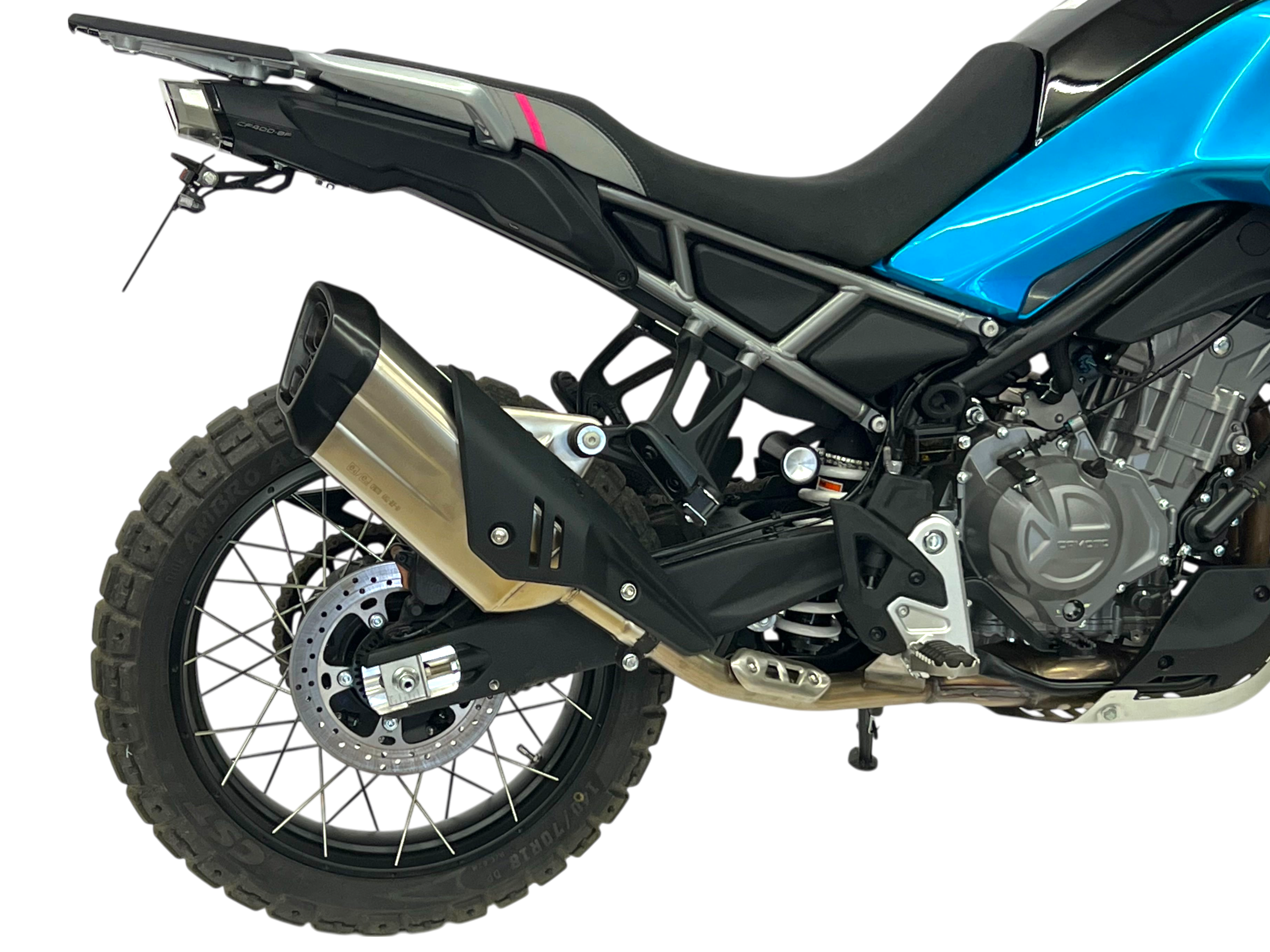 Soporte de matrícula alpha Technik CF Moto 400 MT, año de modelo 2024-