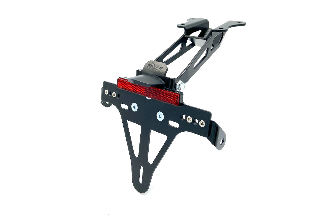 Soporte de matrícula alpha Technik para Yamaha Tracer 9 / GT / Y-AMT / GT Y-AMT, a partir del año modelo 2021-, Tipo RN70 / RN99 / RNA1