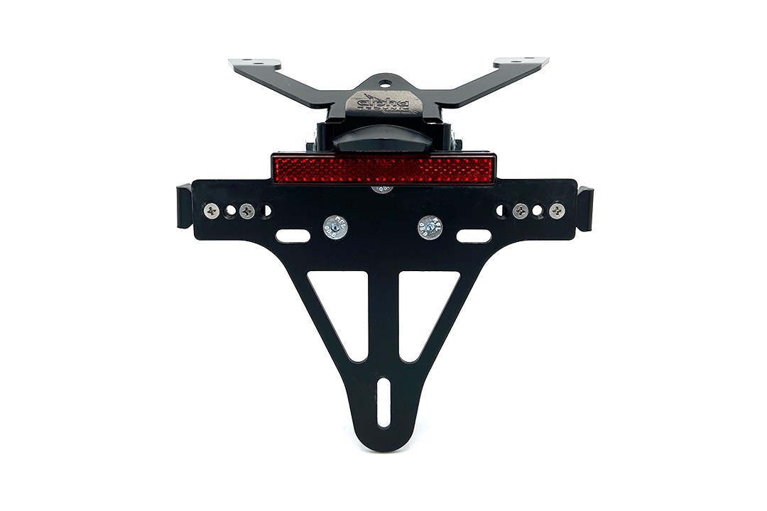 Soporte de matrícula alpha Technik para Kawasaki ER-6F / ER-6N; Tipo EX650C / ER650C; Año del modelo 2009 - 2011