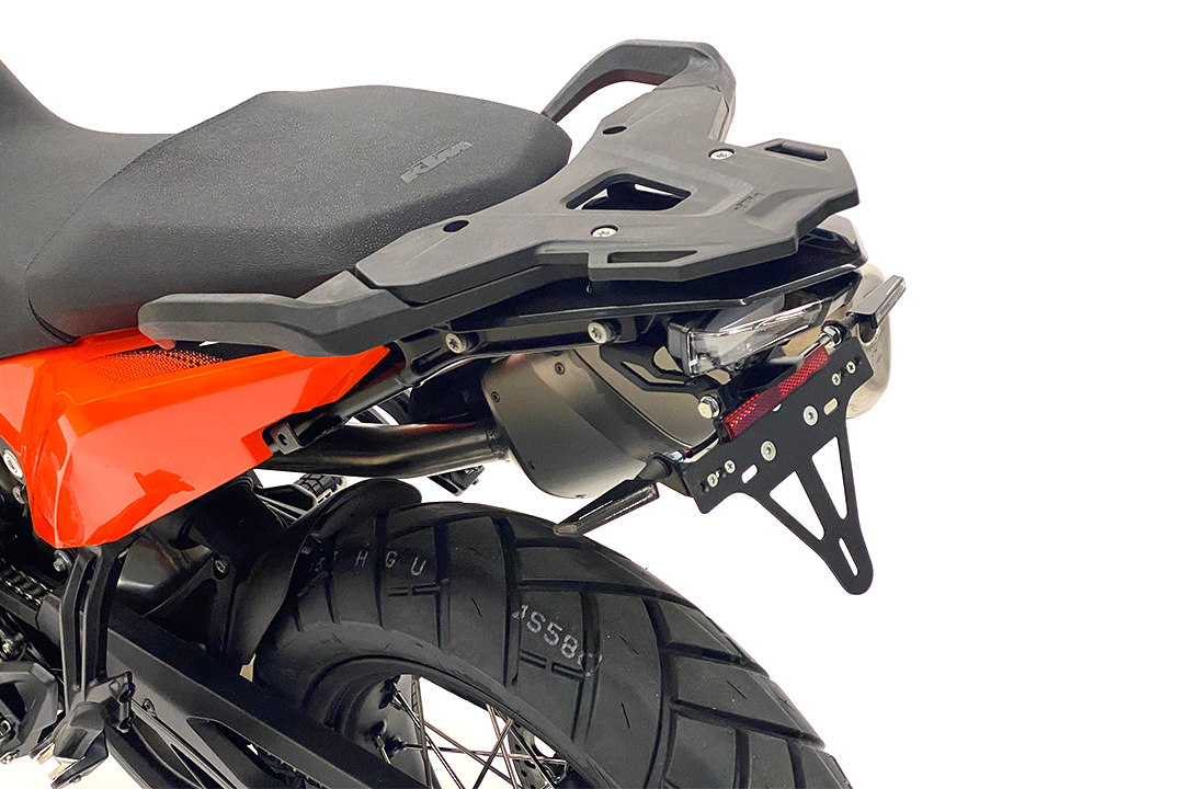 Soporte de matrícula alpha Technik para KTM 790 Adventure, 890 Adventure y 890 SM T