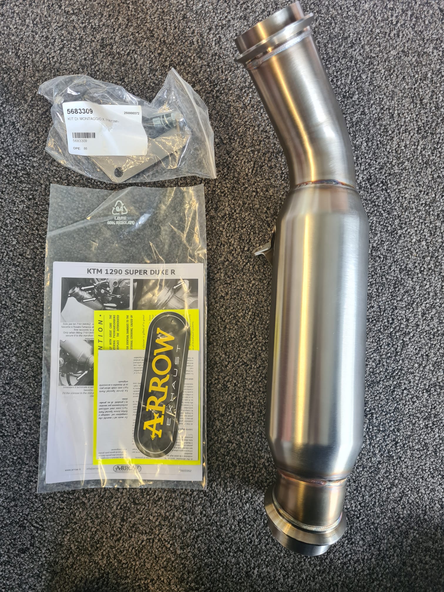 Tubo intermedio de competición ARROW para 1290 Super Duke 2014-, sin catalizador