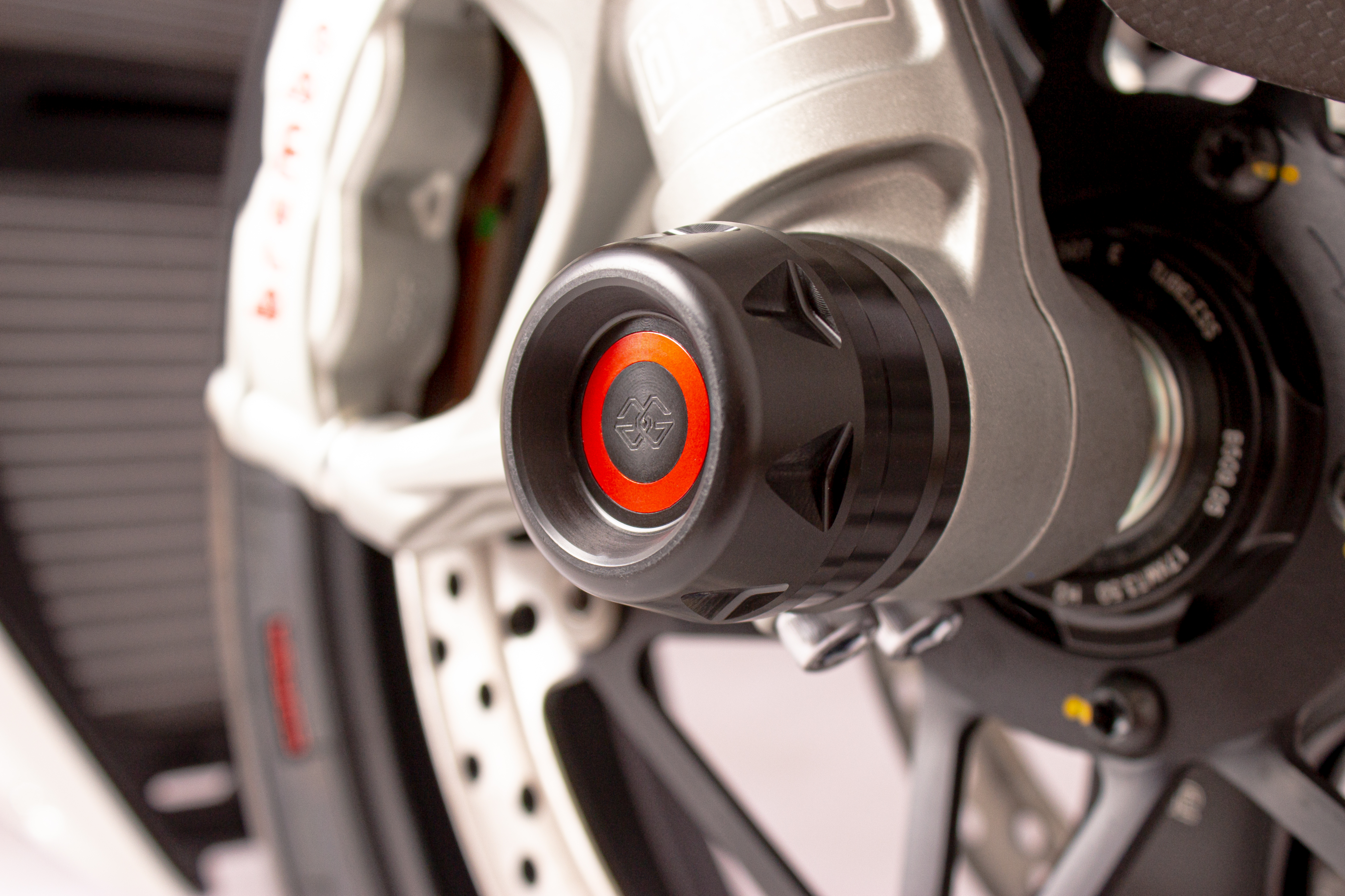 Protector de Eje Gilles anterior, delanteroe, Modelos Ducati