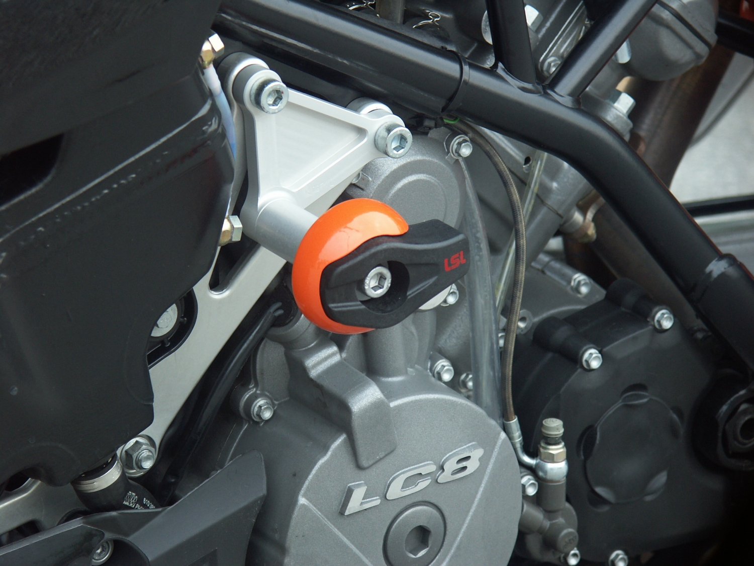 Kit de montaje LSL Crash Pad para KTM Super Duke 990, 2005-, Supermoto R 950, 2006-