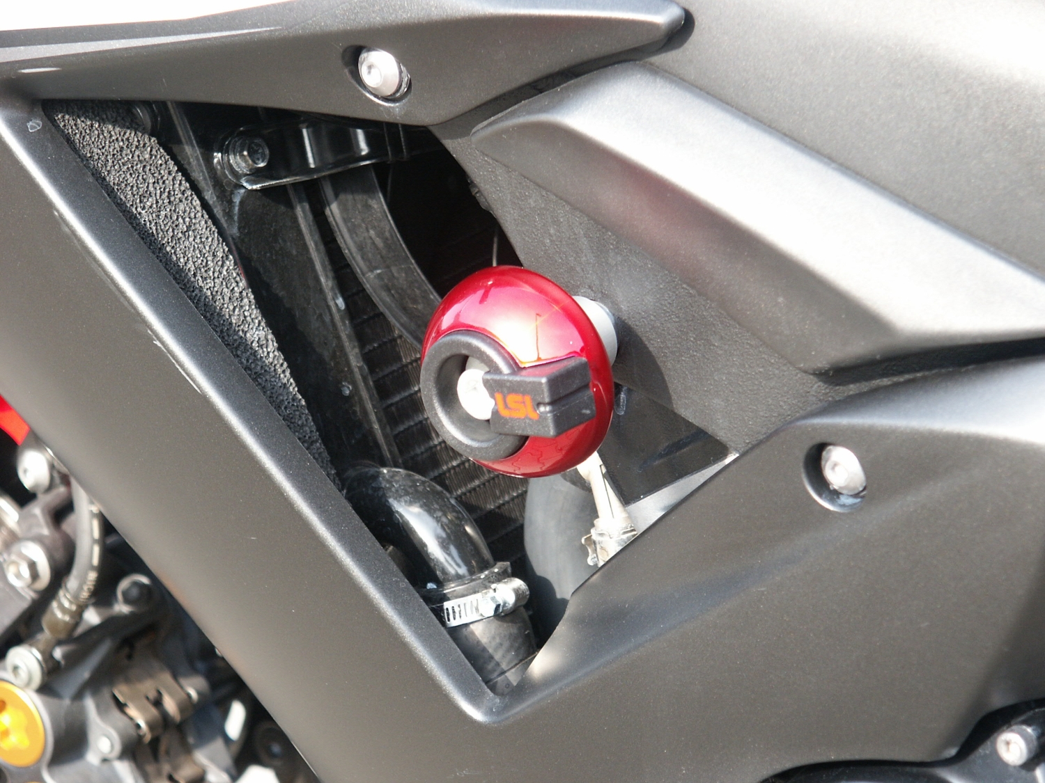 Kit de montaje de protectores de motor LSL para Yamaha YZF-R1, 2002-2003